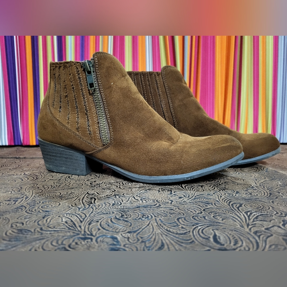 Esprit Tracy Brown Ankle Boots 6.5M